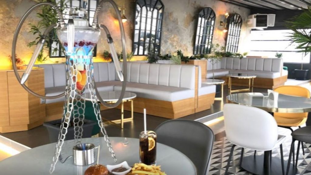 Lotiz Lounge & Hookah - İstanbul’da Yemek Yerleri