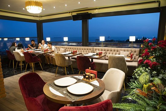 Queb Lounge Rooftop Sultanahmet Restoran 