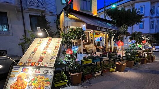 Rainbow Fish & Meat Restoran - İstanbul’da Yemek Yerleri