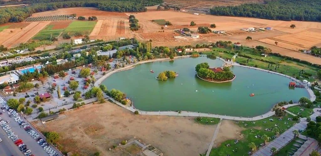 Buca Gölet Alanı - İzmir’de Gezilecek Yerler Listesi