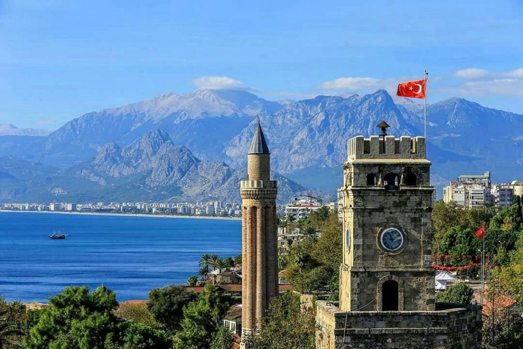 Antalya Saat Kulesi - Antalya’da Gezilecek Yerler - En İyi 50 Yer