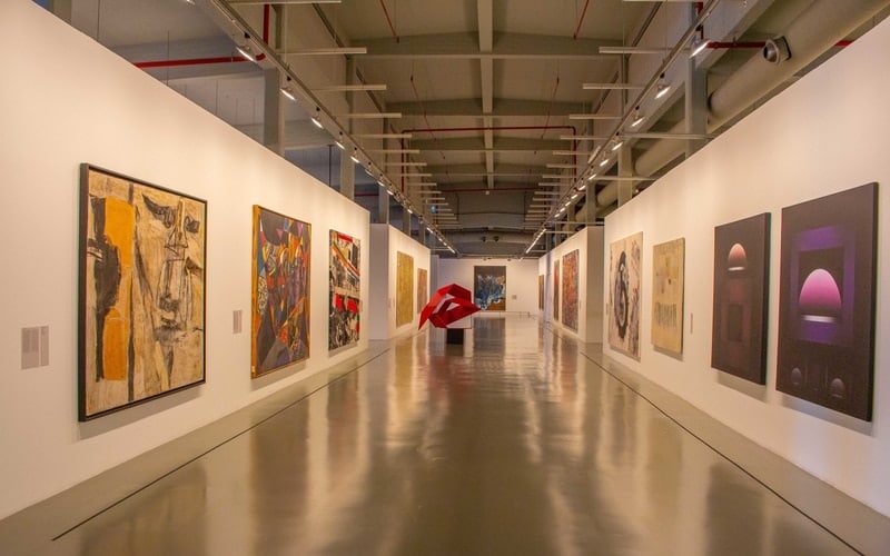 İstanbul Modern Sanat Müzesi - İstanbul’da Gezilecek Yerler