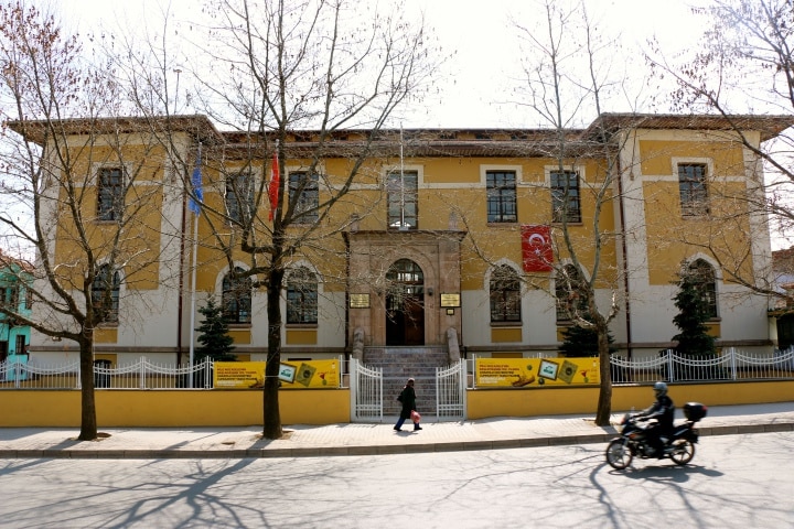 Cumhuriyet Tarihi Müzesi  - Eskişehir’de Gezilecek Yerler Listesi