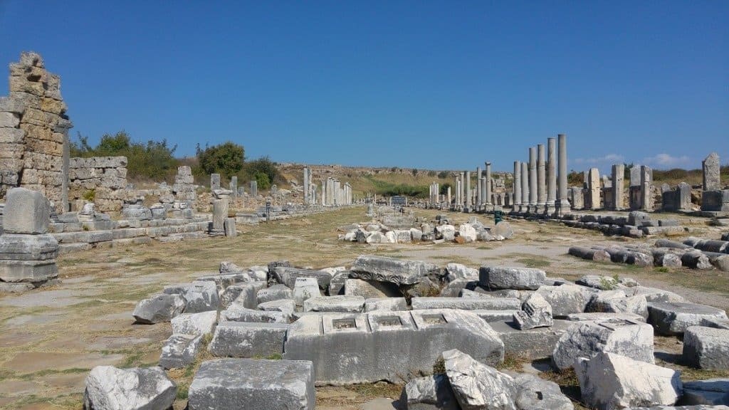 Perge Antik Kenti - Antalya’da Gezilecek Yerler - En İyi 50 Yer