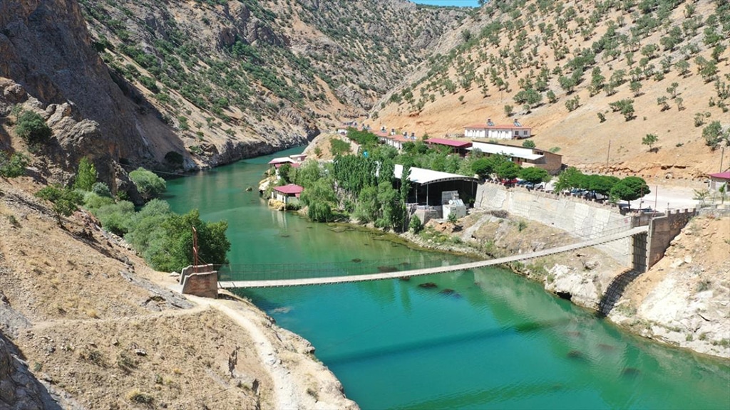 Golan kaplıcaları - Elazığ Gezilecek Yerler