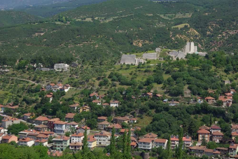 Niksar Kalesi - Tokat'ta Gezilecek Yerler Listesi - En İyi 21 Yer