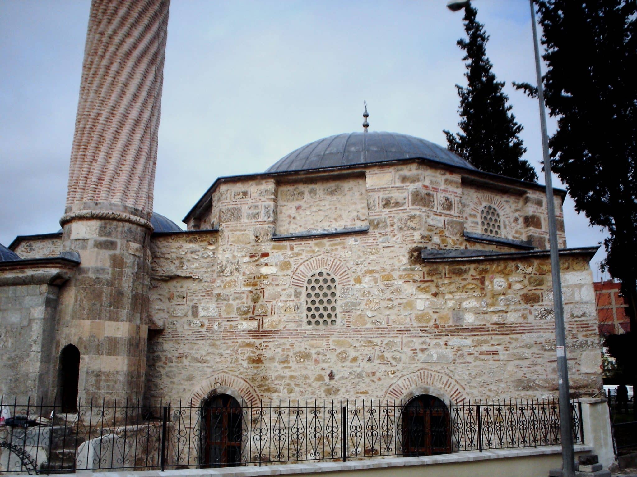 Burmalı Camii - Uşak'ta Gezilecek Yerler Listesi - En İyi 25 Yer
