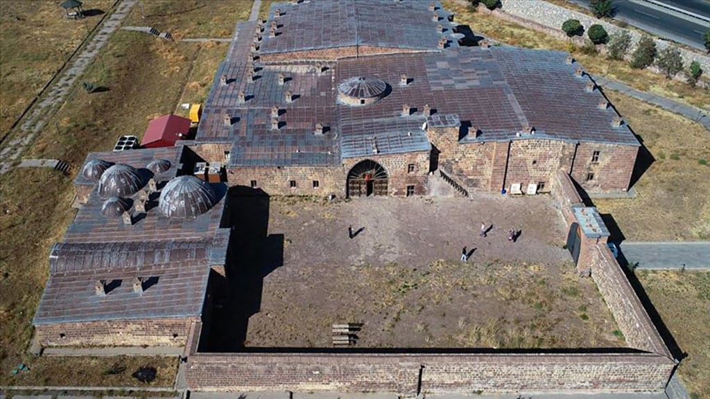 El Aman Hanı - Bitlis Gezilecek Yerler