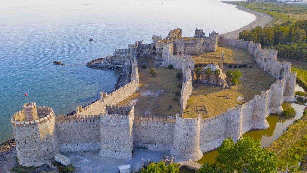 Mamure Kalesi - Mersin’de Gezilecek Yerler Listesi