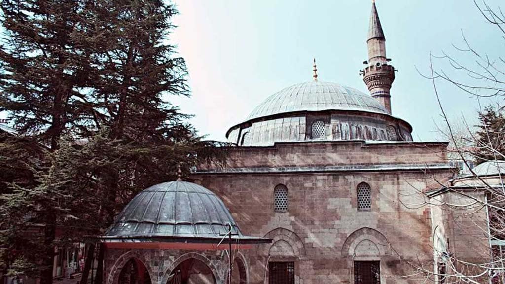 Tarihi Mimar Sinan Camii - Isparta'da Gezilecek Yerler Listesi - En İyi 20 Yer