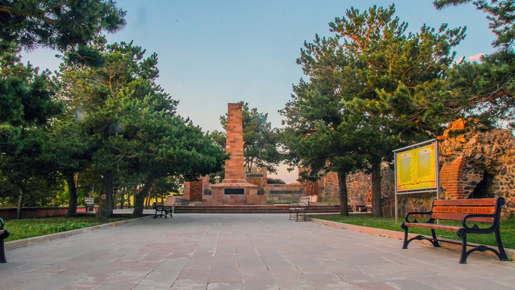 Nene Hatun Tarihi Milli Parkı - Erzurum Gezilecek Yerler