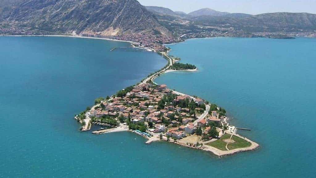 Eğirdir Gölü - Isparta'da Gezilecek Yerler Listesi - En İyi 20 Yer