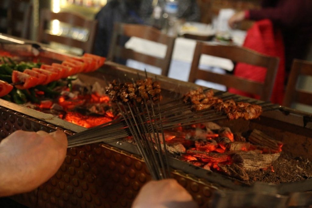 Karçiçeği Restoran – Aydın’da Yemek Yerleri – En İyi 30 Restoran