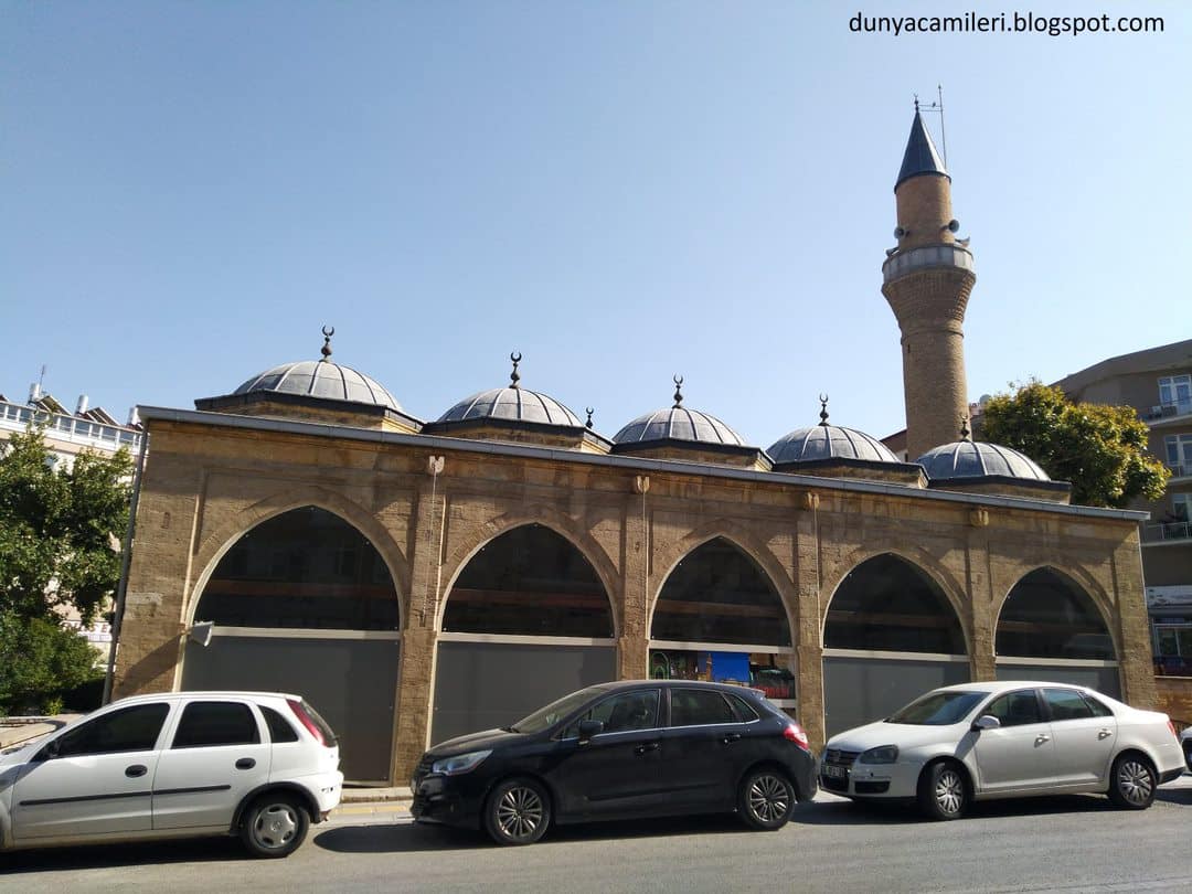 Yunus Emre Camii - Karaman'da Gezilecek Yerler Listesi - En İyi 20 Yer