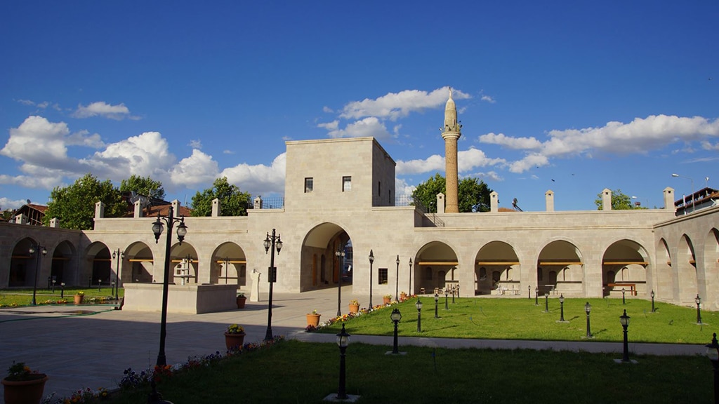 Silahtar Mustafa Paşa Kervansarayı - Malatya'da Gezilecek Yerler Listesi - En İyi 20 Yer