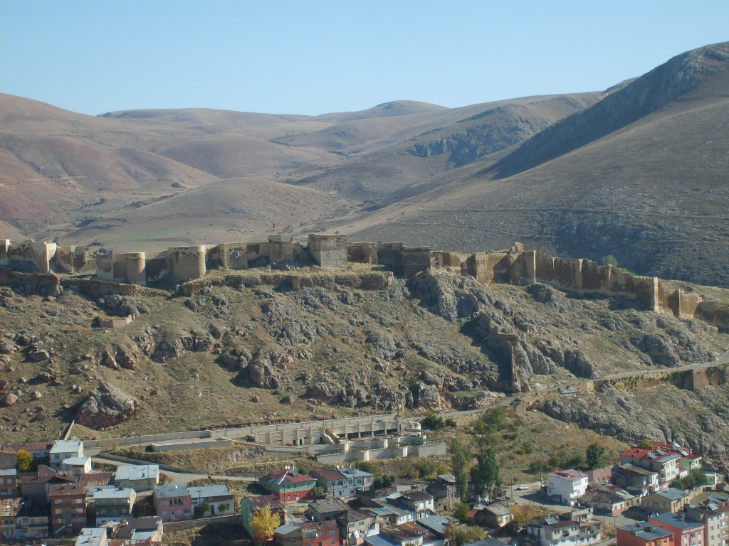 Bayburt Kalesi - Bayburt'da Gezilecek Yerler Listesi - En İyi 20 Yer
