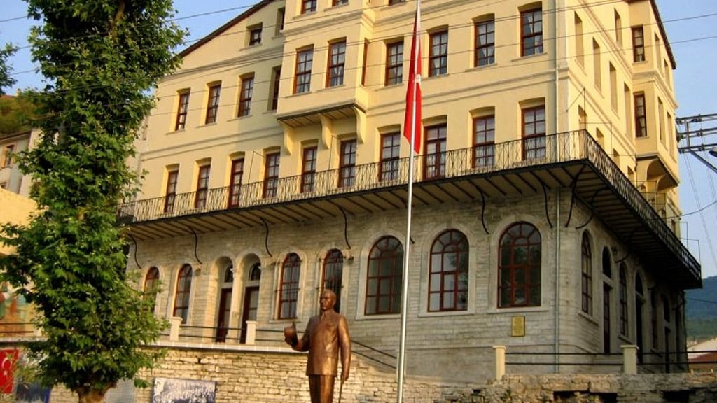 İnebolu Türk Ocağı Binası - Kastamonu'da Gezilecek Yerler Listesi - En İyi 20 Yer