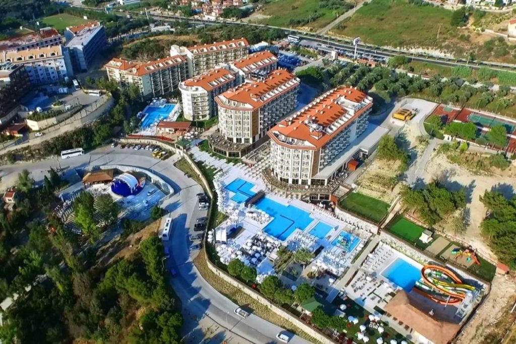 Ramada Hotel & Suites Kuşadası by Wyndham – Aydın Otelleri – En İyi 50 Otel