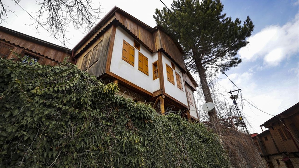 Tarihi Kemaliye Evleri - Erzincan Gezilecek Yerler