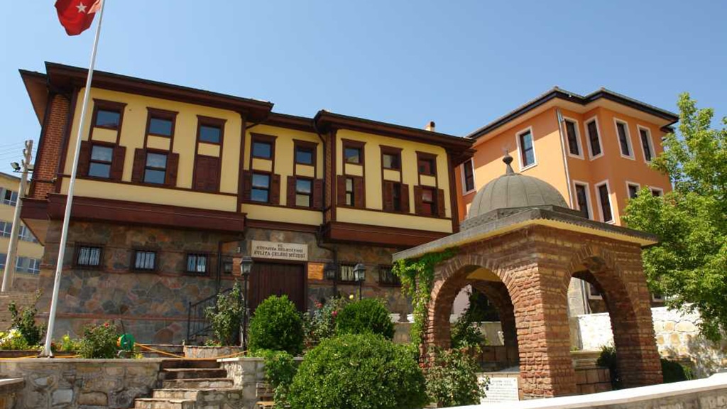 Evliya Çelebi Kültür ve Sanat Evi - Kütahya'da Gezilecek Yerler Listesi - En İyi 25 Yer