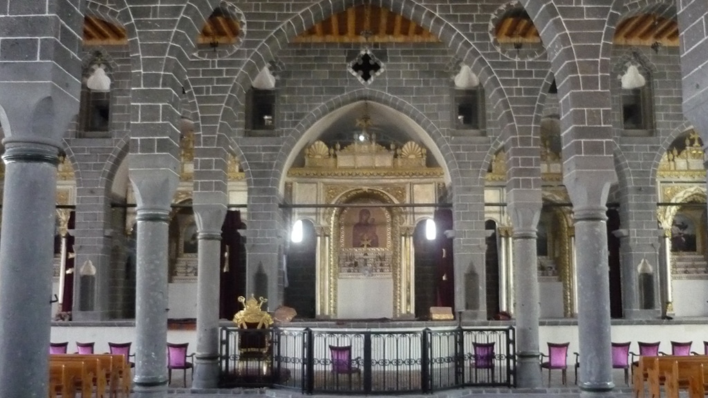 Surp Giragos Ermeni Kilisesi - Diyarbakır Gezilecek Yerler