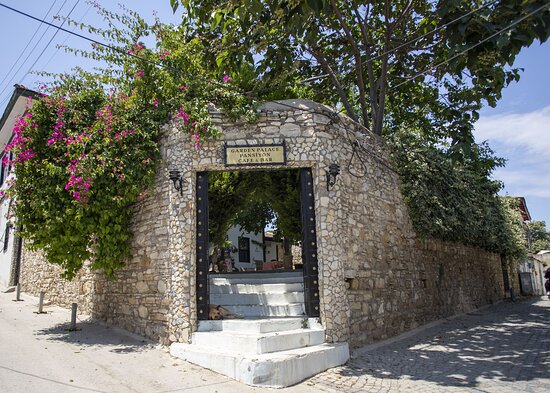 Garden Palace Pansiyon – Aydın Otelleri – En İyi 50 Otel