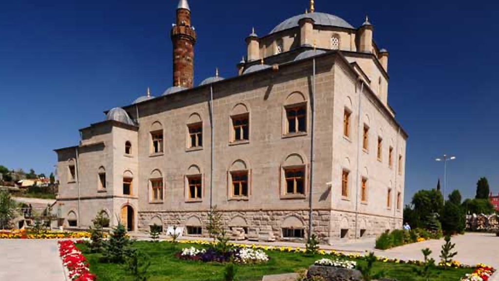 Evliya Camii - Kars'ta Gezilecek Yerler Listesi - En İyi 25 Yer