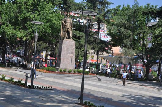 Trabzon Meydan Parkı - Trabzon'da Gezilecek Yerler Listesi - En İyi 35 Yer
