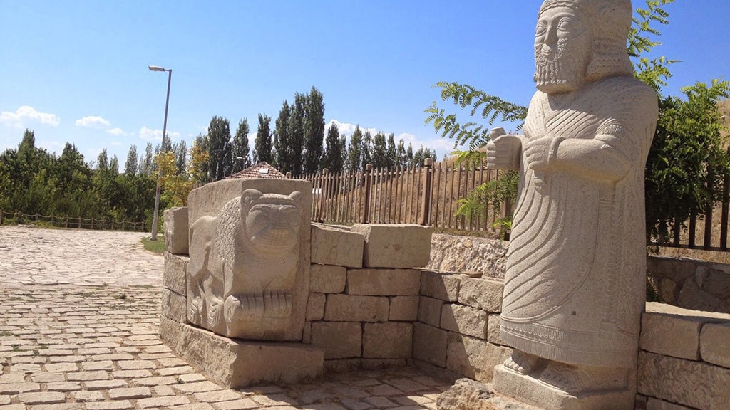 Aslantepe Höyüğü - Malatya'da Gezilecek Yerler Listesi - En İyi 20 Yer