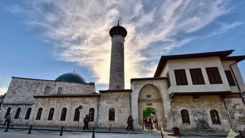 Habib-i Neccar Camii - Hakkari Gezilecek Yerler