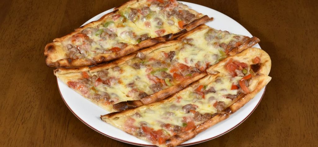 Menderes Pide Salonu – Aydın’da Yemek Yerleri – En İyi 30 Restoran