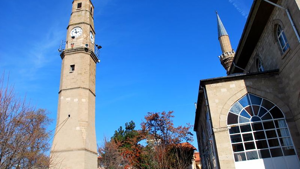 Burdur Saat Kulesi - Burdur Gezilecek Yerler