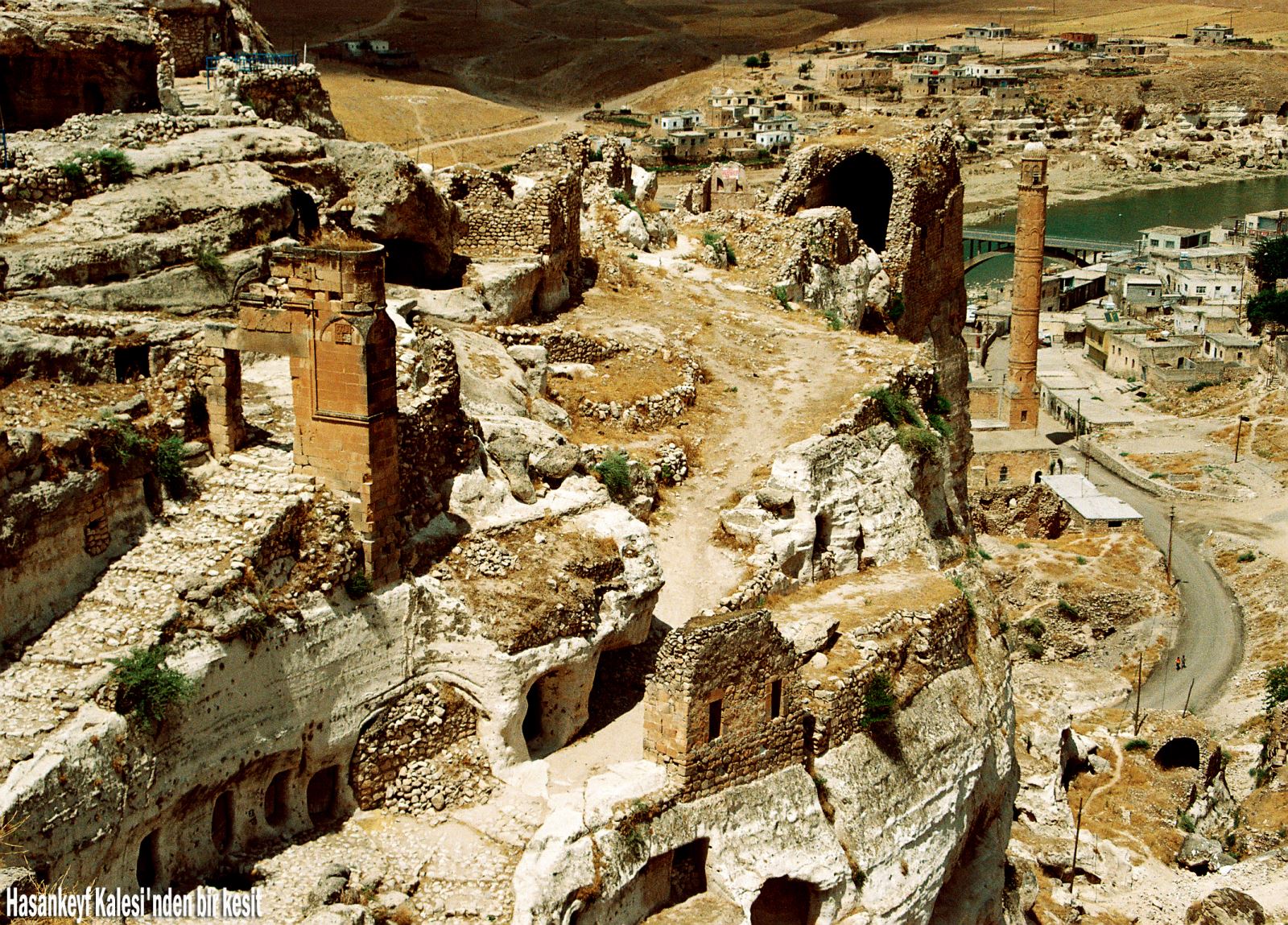 Hasankeyf Kalesi - Batman'da Gezilecek Yerler Listesi - En İyi 20 Yer