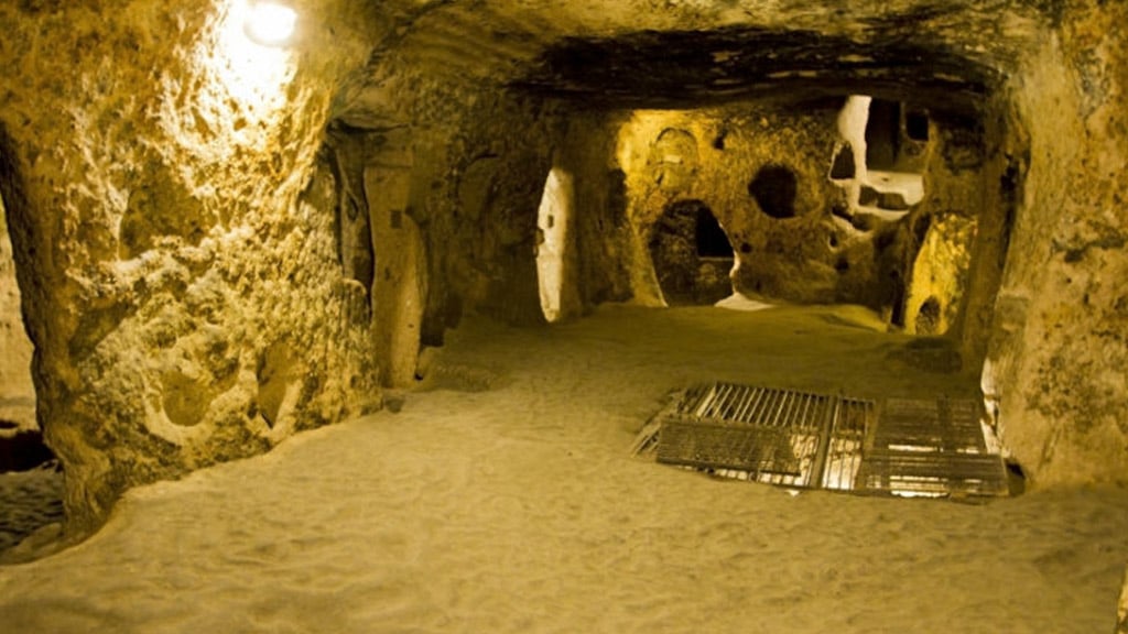Kaymaklı Yeraltı Şehri - Nevşehir'de Gezilecek Yerler Listesi - En İyi 20 Yer