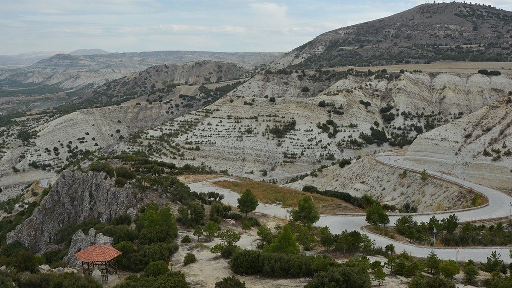 Serenler Tepesi Tabiat Parkı - Burdur Gezilecek Yerler