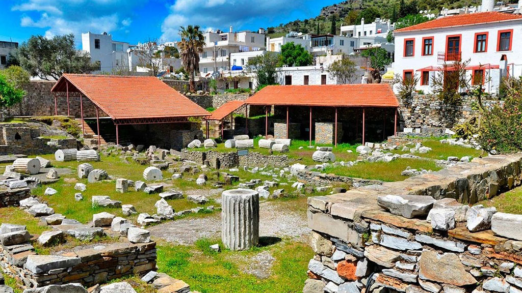 Halikarnas Mozolesi - Muğla Gezilecek Yerler Listesi