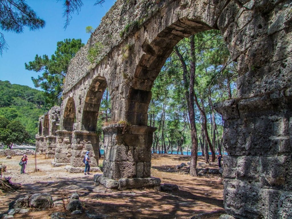 Phaselis Antik Kenti - Kemer'de Gezilecek Yerler Listesi – En İyi 20 Yer