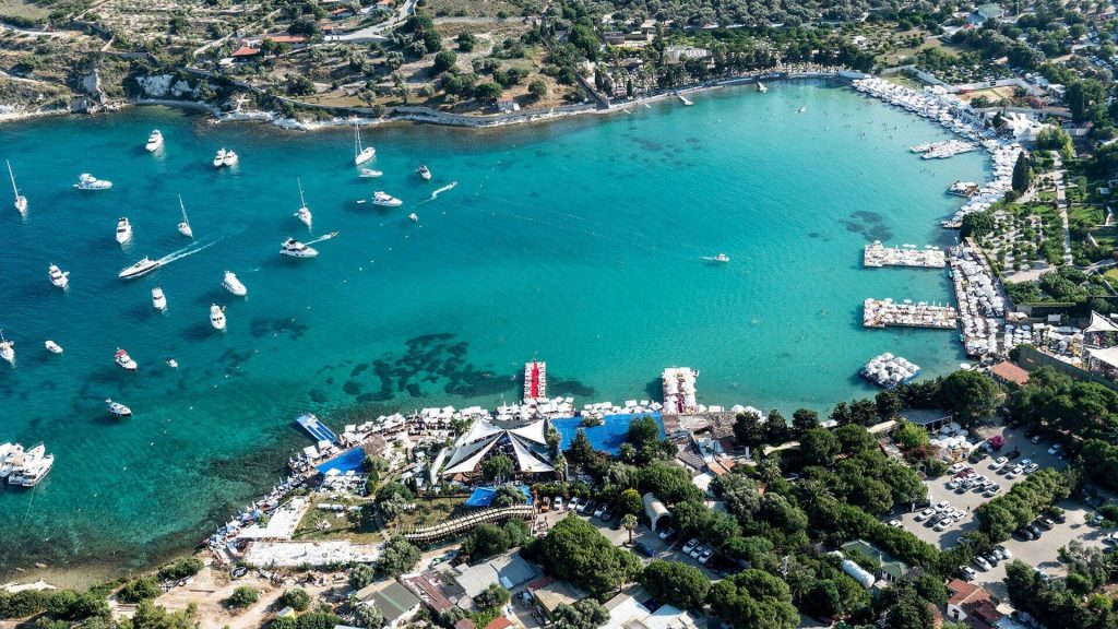 Aya Yorgi Koyu – Çeşme’de Gezilecek Yerler Listesi – En İyi 30 Yer