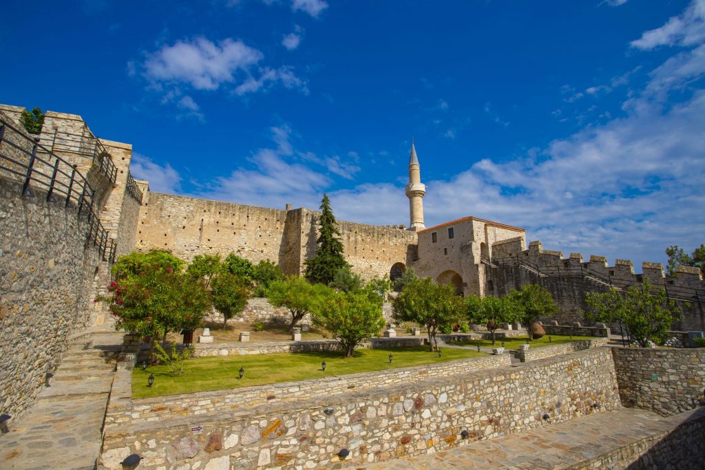 Çeşme Arkeoloji Müzesi – Çeşme’de Gezilecek Yerler Listesi – En İyi 30 Yer