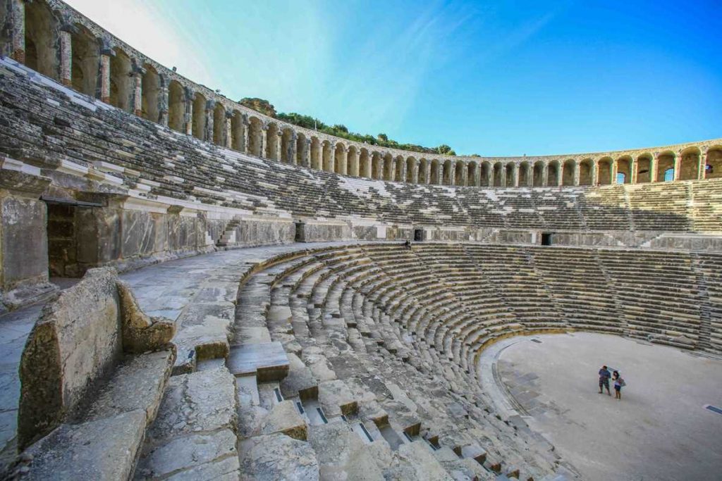 Bodrum Antik Tiyatrosu - Bodrum’da Gezilecek Yerler Listesi – En İyi 40 Yer