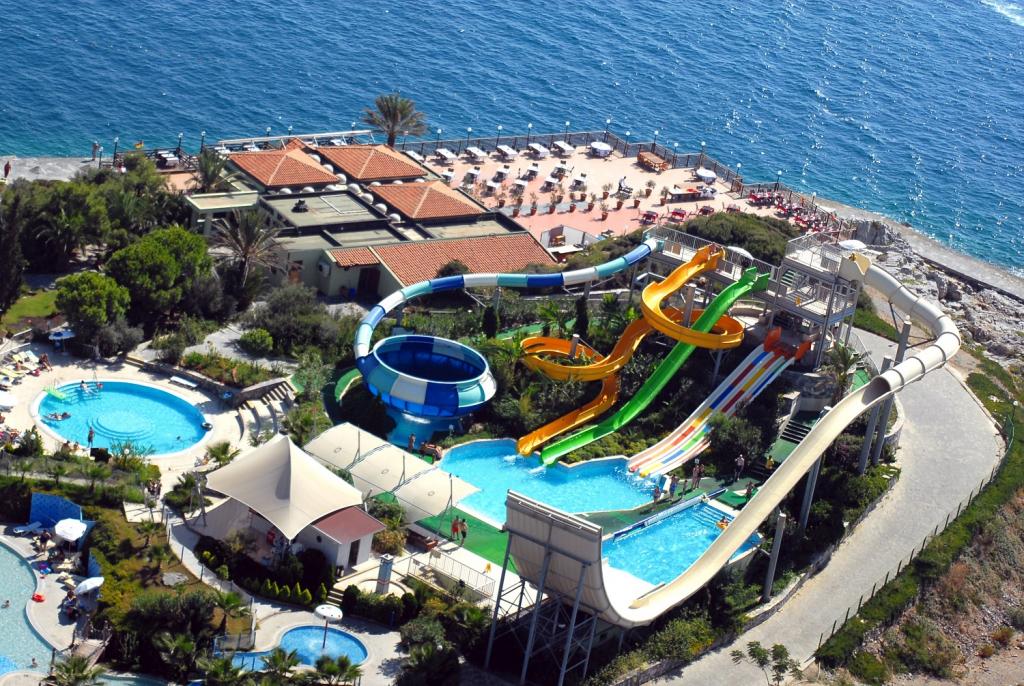 Pine Bay Holiday Resort Hotel – Kuşadası Otelleri – En İyi 24 Otel