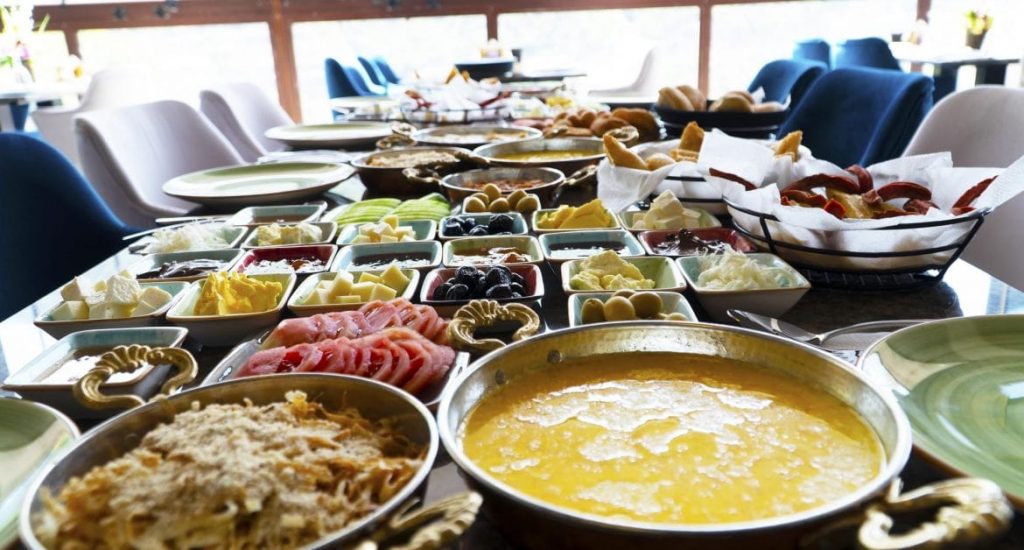 Dergiz Tatil Köyü & Spa – Artvin Yemek Yerleri – En İyi 26 Restoran