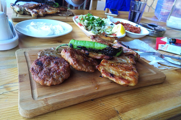 Saklıbahçe Restoran – Erzincan Yemek Yerleri – En İyi 14 Restoran